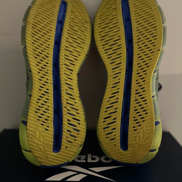 Reebok 9.5 Kig Kinetica Unisex Running Vecnavia/Acdblu/Yello - Picture 7 of 8